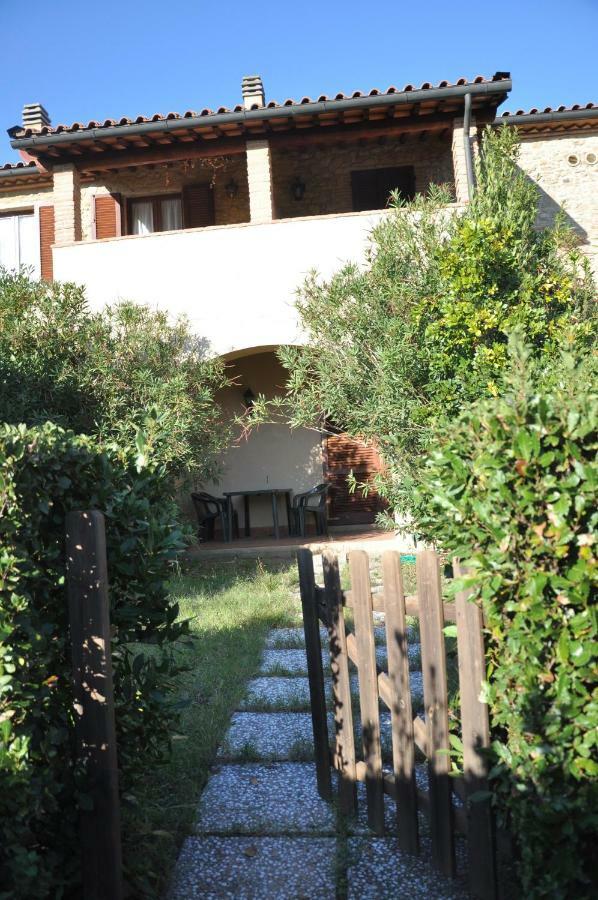 Monolocale Con Piscina S.Martino Daire Riparbella Dış mekan fotoğraf